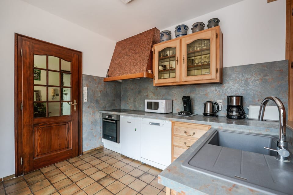 House | Private kitchen | Stovetop, highchair