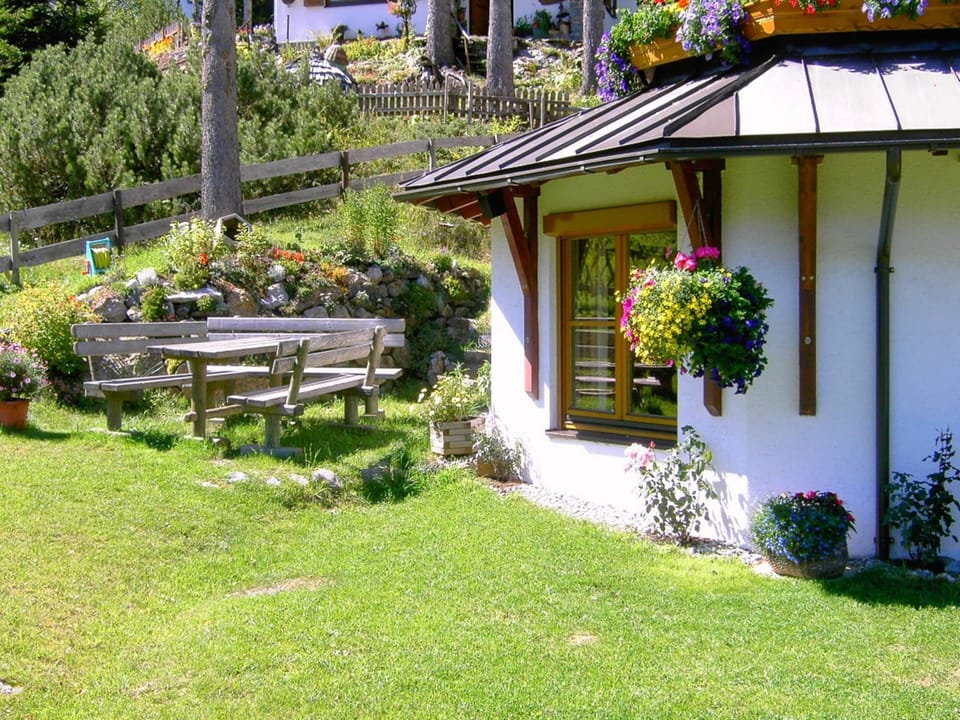 Apartment | Garden