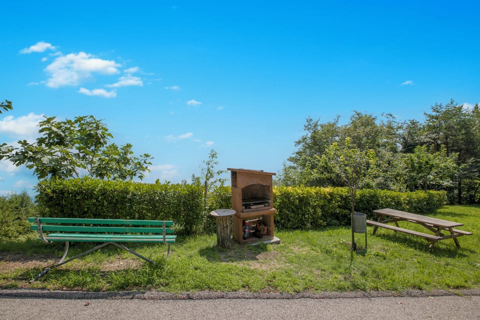 Family Studio, Microwave, Mountain View (Tremosine Wonderful Lake View 1) | Outdoor dining