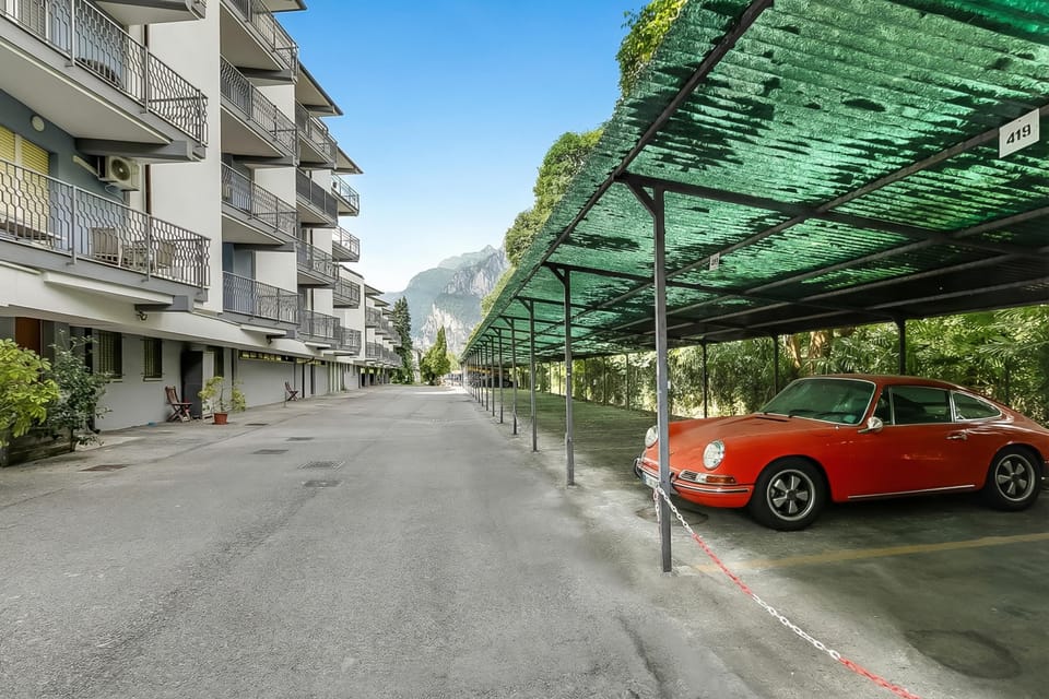 Family Apartment, Multiple Bedrooms, Lakeside (Residenza Lago D'Argento) | Property grounds