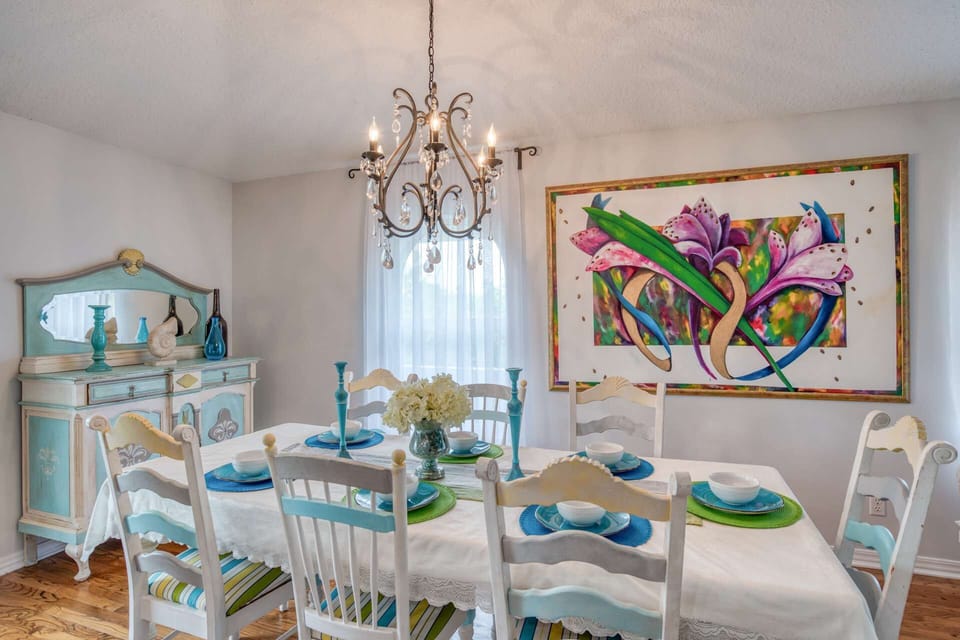 Unique furnishings add to the vacation fun!