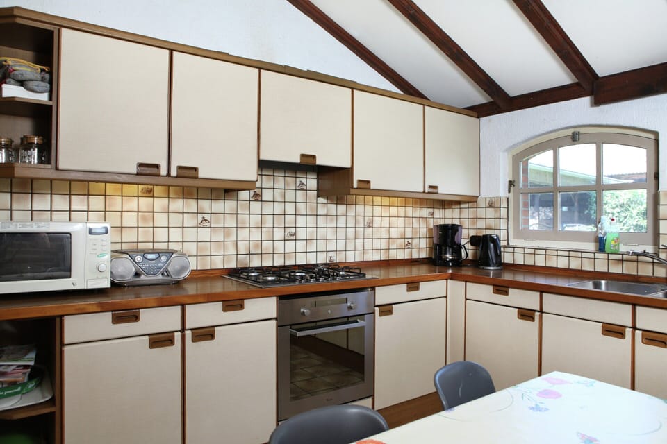 House | Private kitchen | Fridge, highchair