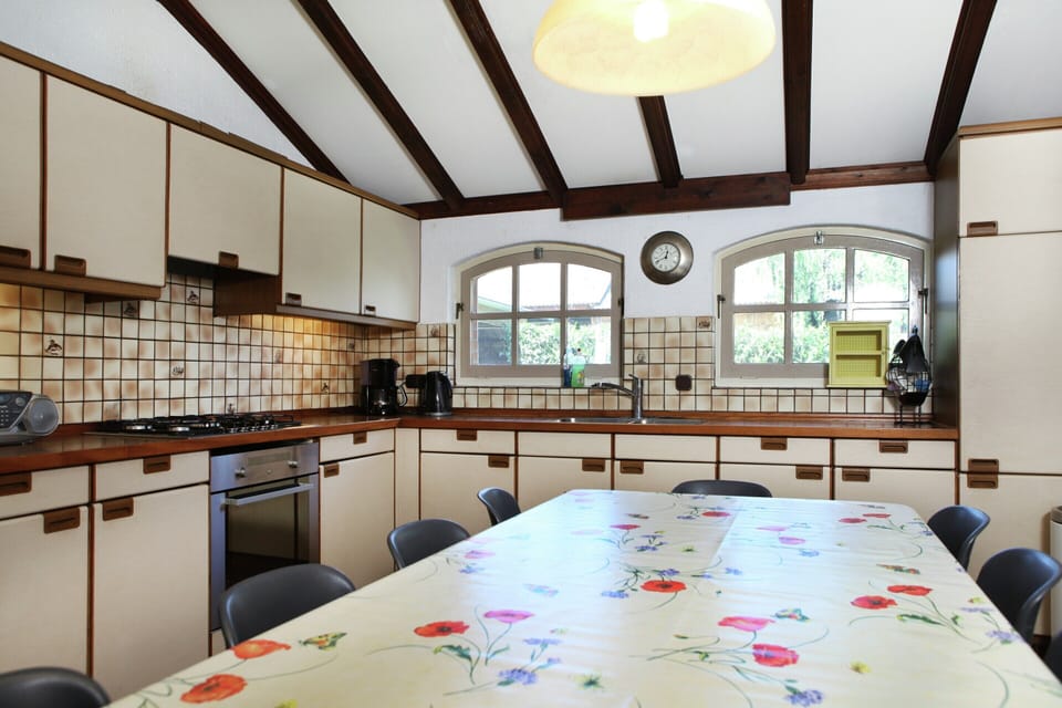 House | Private kitchen | Fridge, highchair