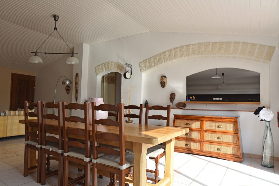 Villa | Dining