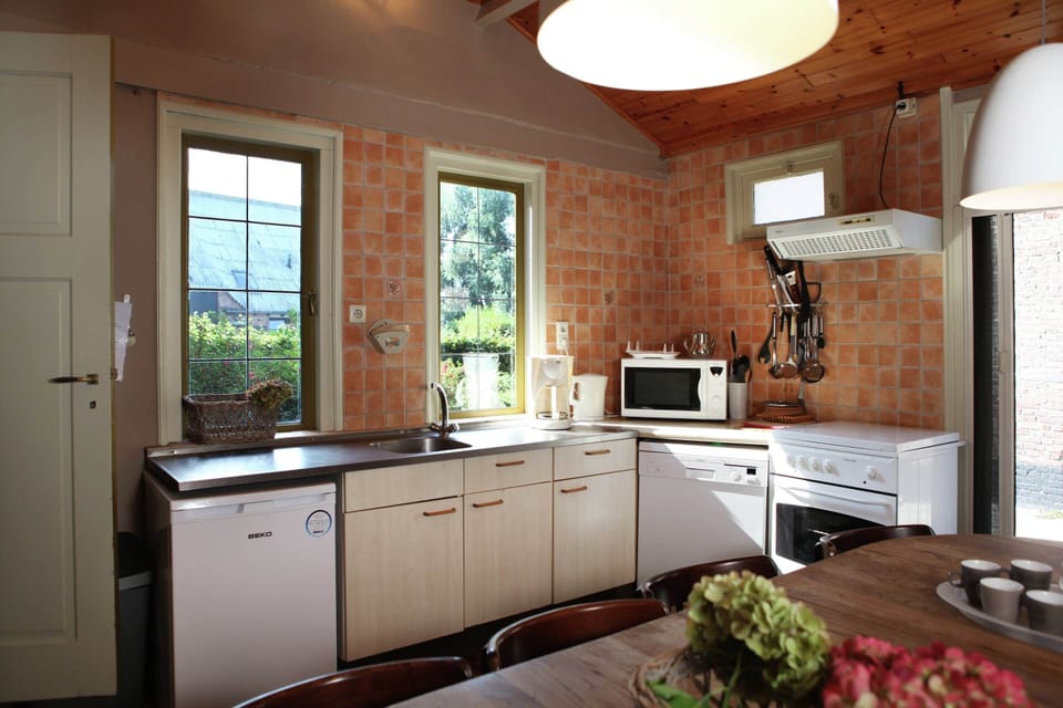 House | Private kitchen | Fridge, highchair