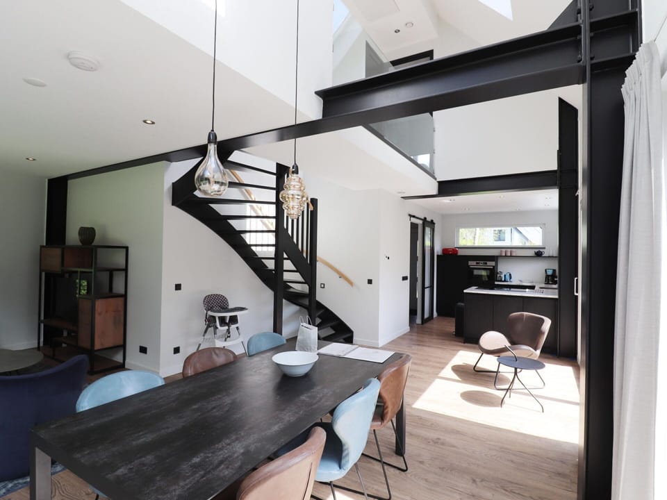 House | Dining