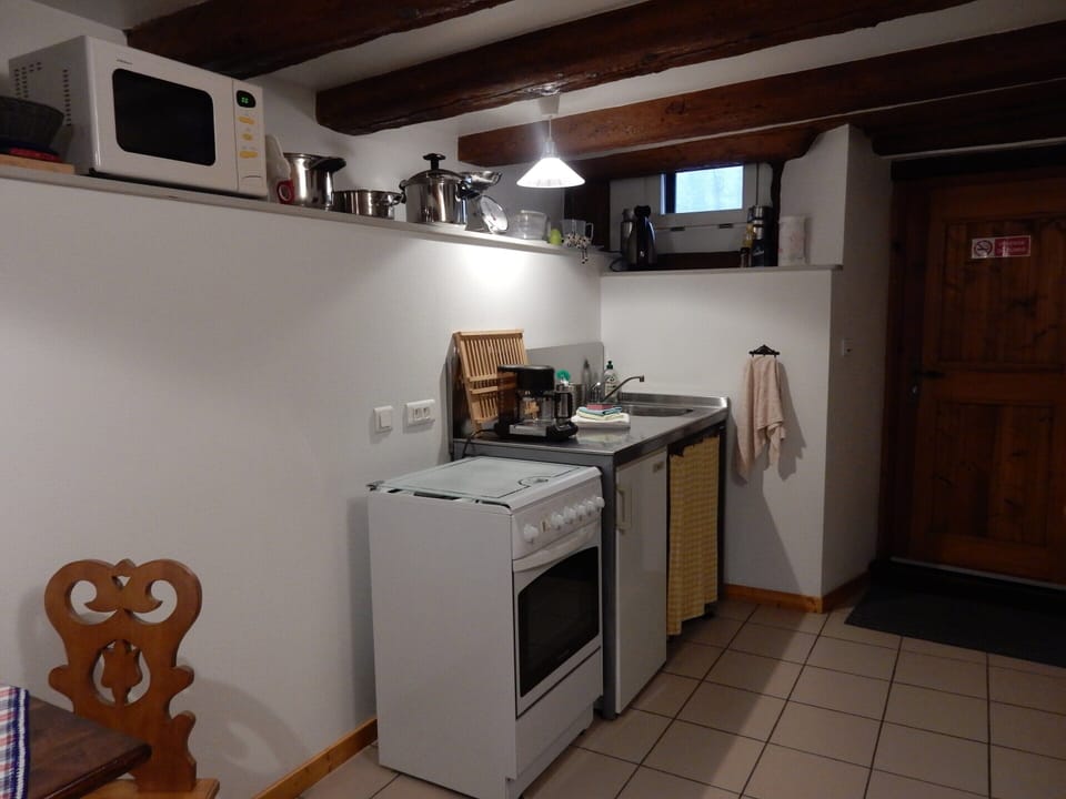 Apartment | Private kitchen | Highchair