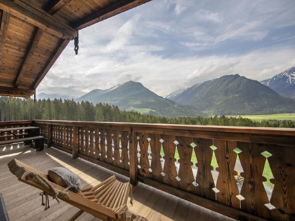 Chalet | Balcony