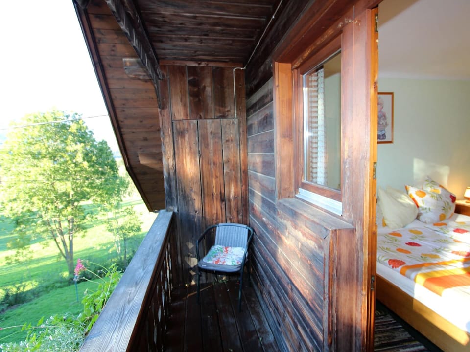House | Balcony