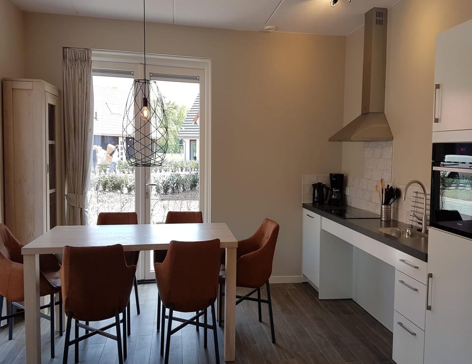 House | Dining