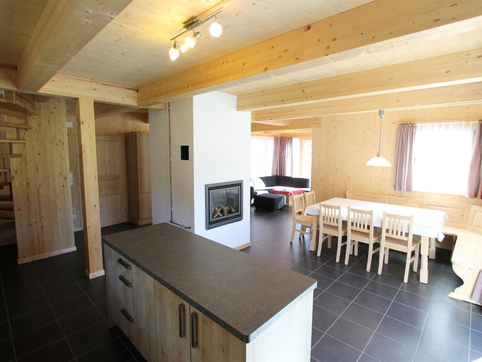 Chalet | Dining