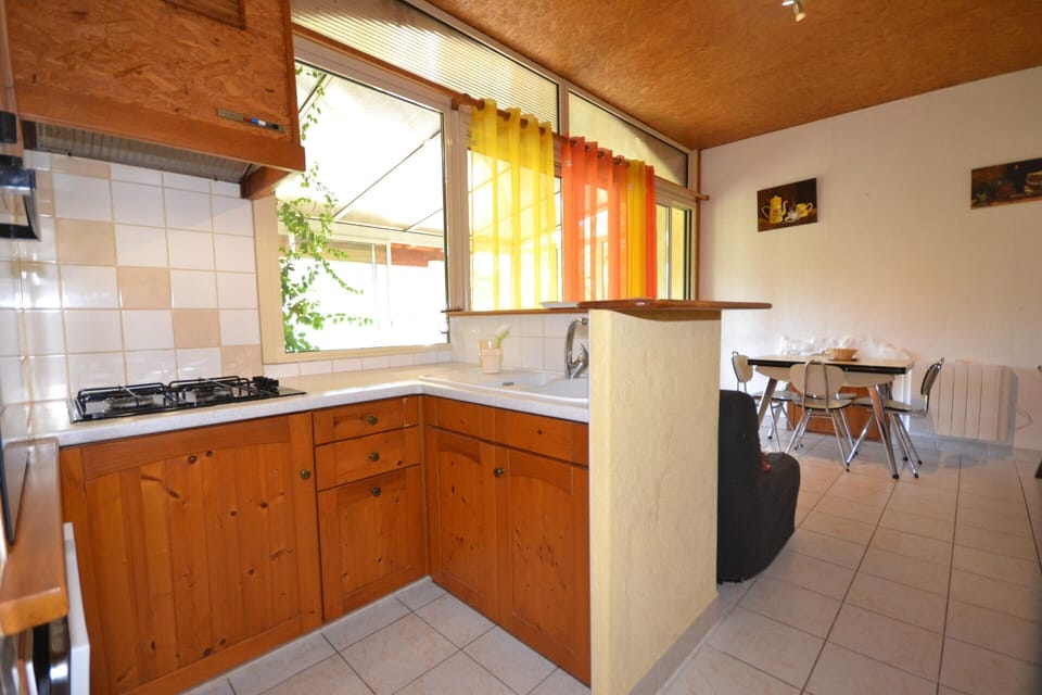 House | Private kitchen | Fridge, coffee/tea maker, highchair