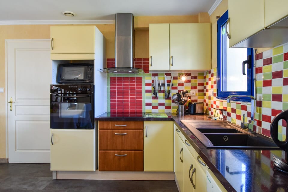 Villa | Private kitchen | Highchair