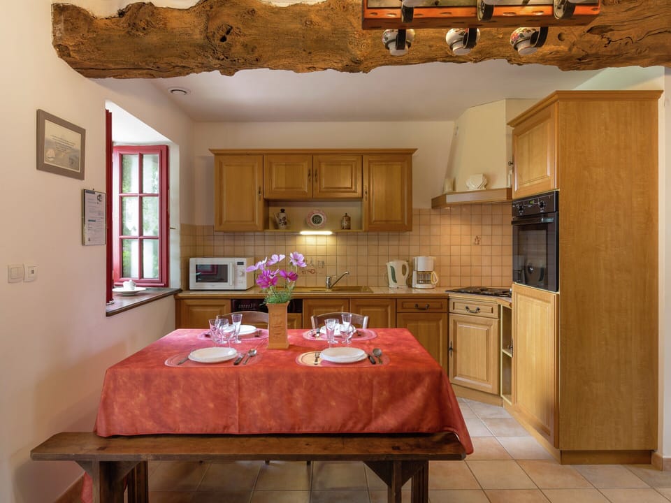 House | Dining