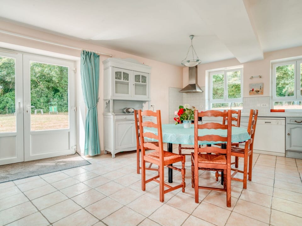 House | Dining