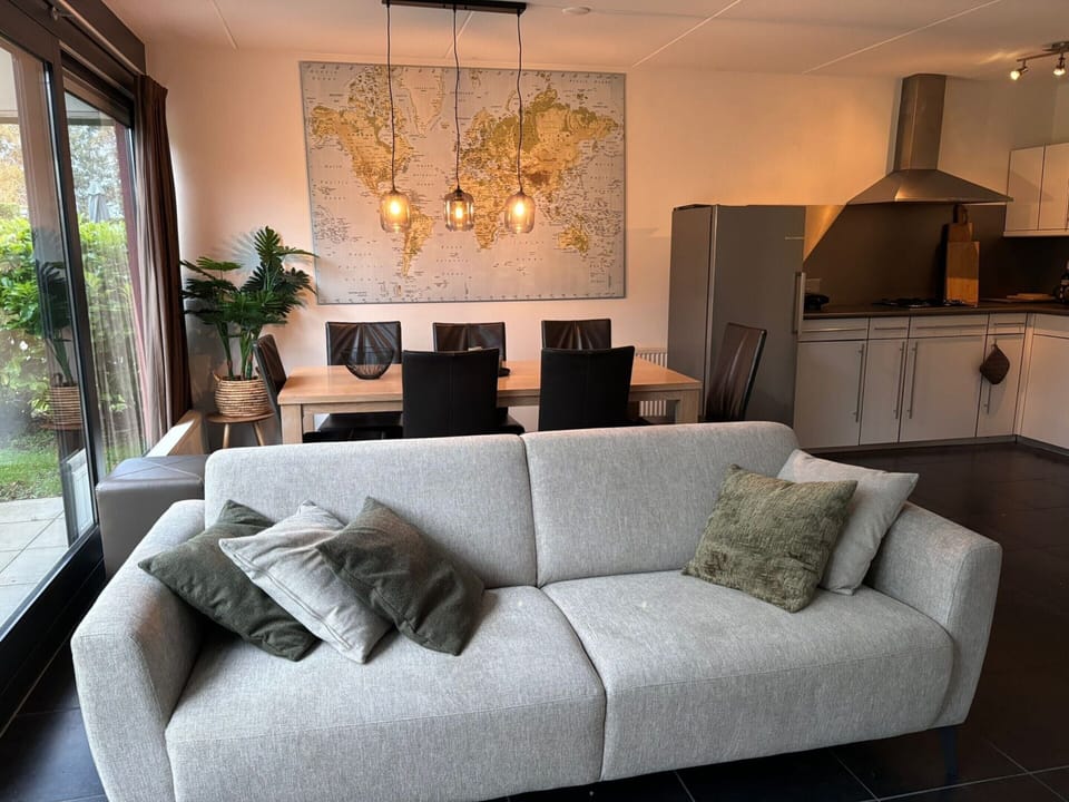 House | Living room