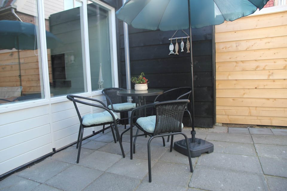 House | Balcony