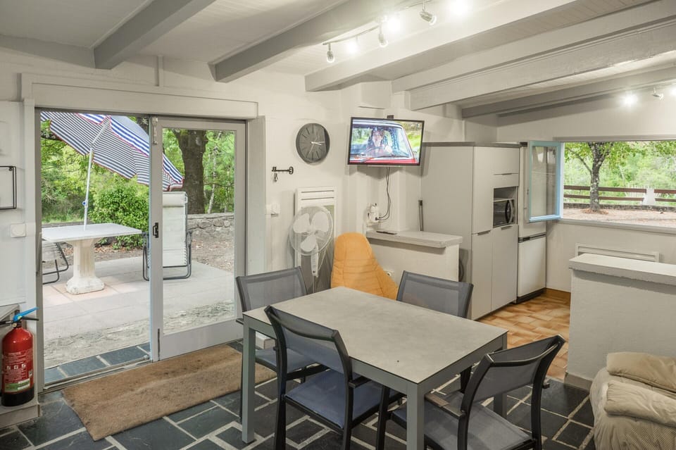 House | Dining