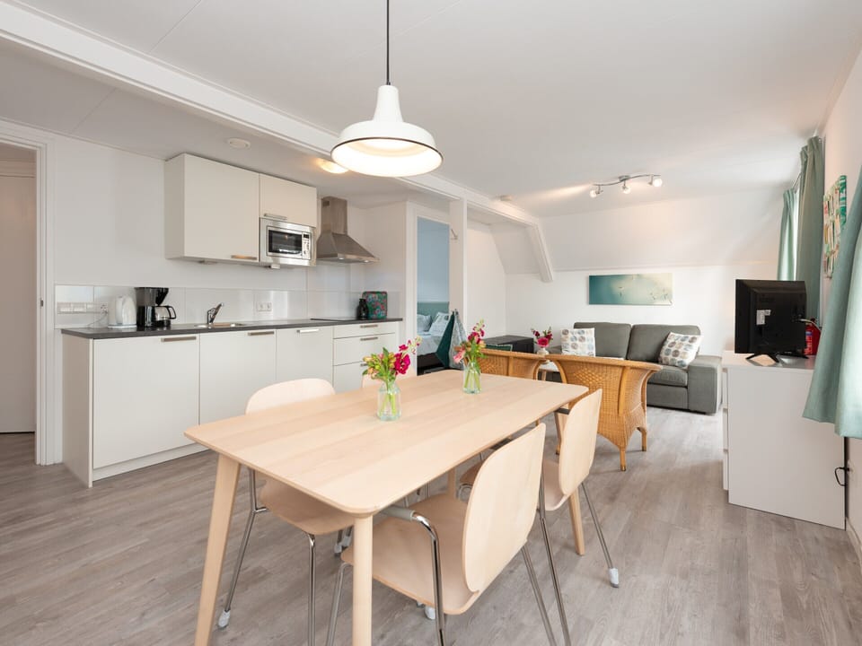 Apartment | Dining