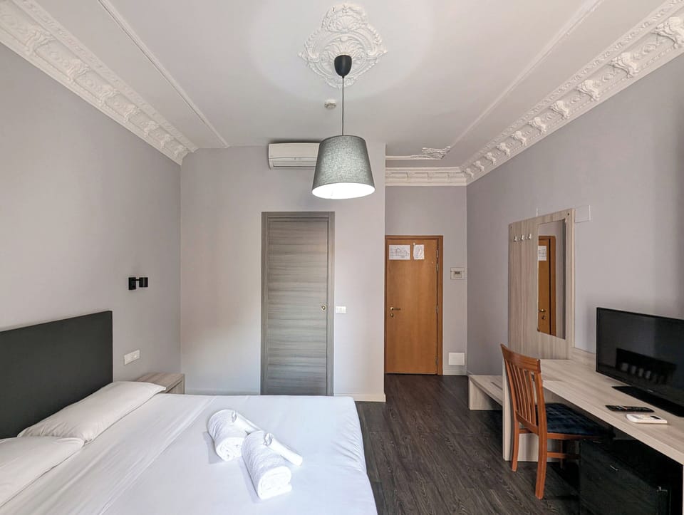Superior Double Room | Down comforters, desk, blackout drapes, soundproofing