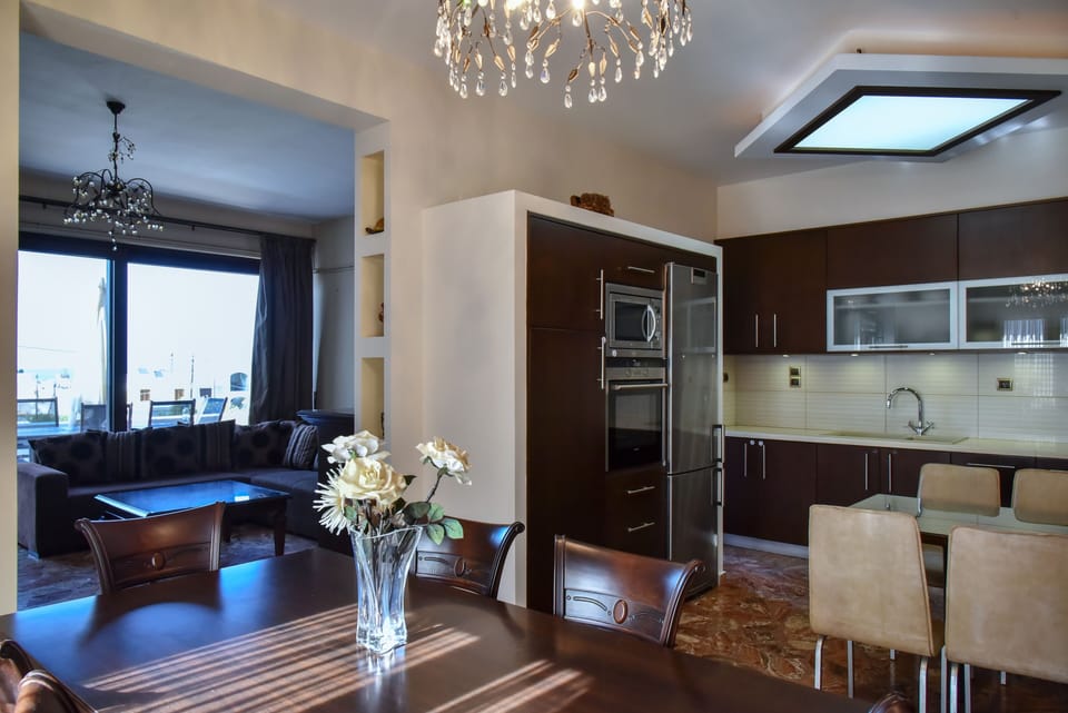 Private House with Sea View | Private kitchen | Fridge, stovetop, coffee/tea maker, electric kettle