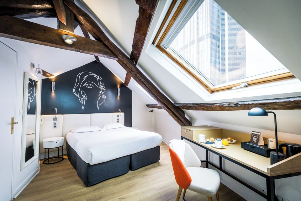 Superior Room, City View | Premium bedding, in-room safe, desk, blackout drapes