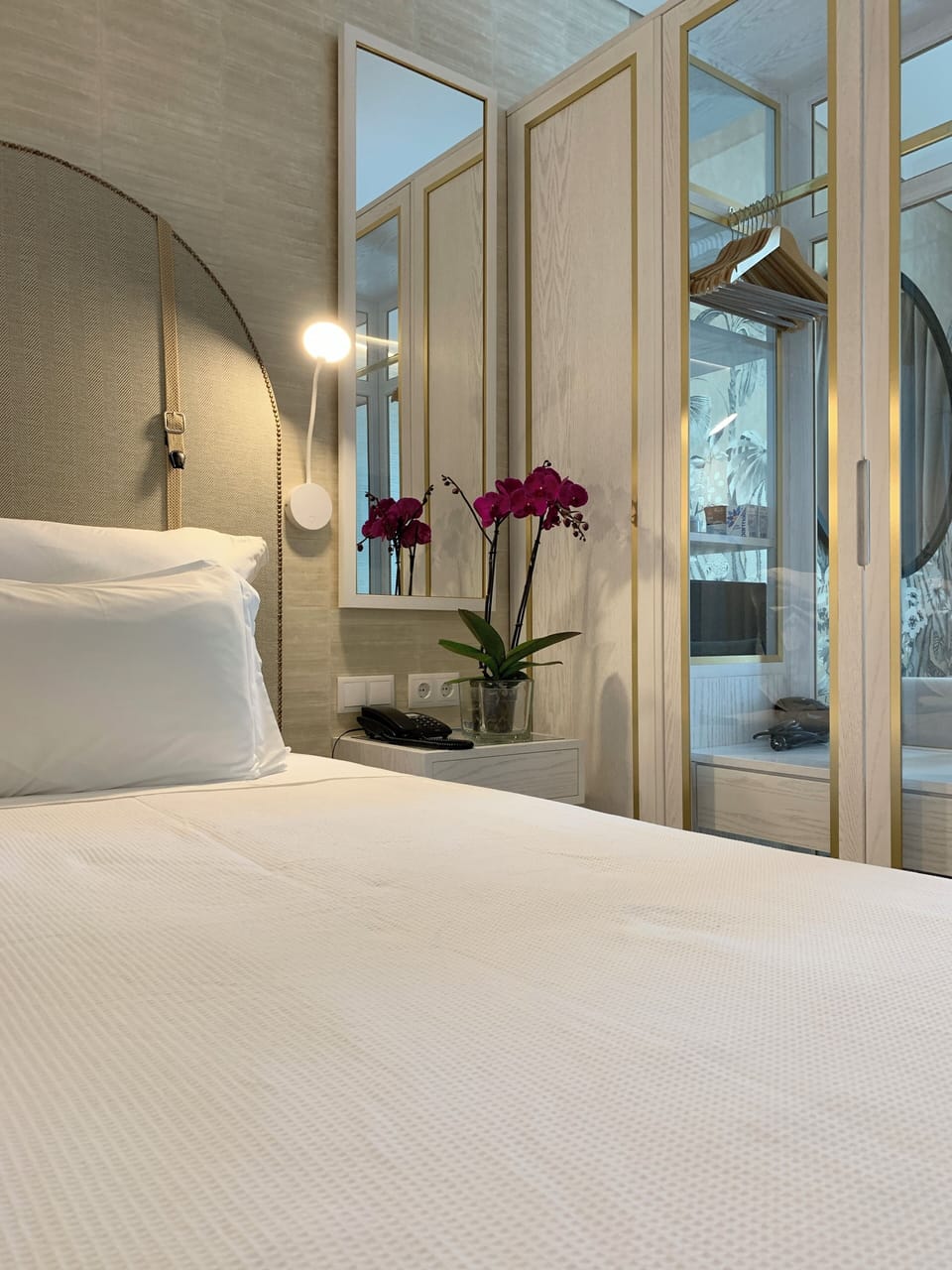 In-room safe, desk, soundproofing, free WiFi