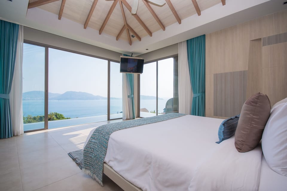 Private Pool Villa One Bedroom with Ocean View | Premium bedding, minibar, in-room safe, individually decorated