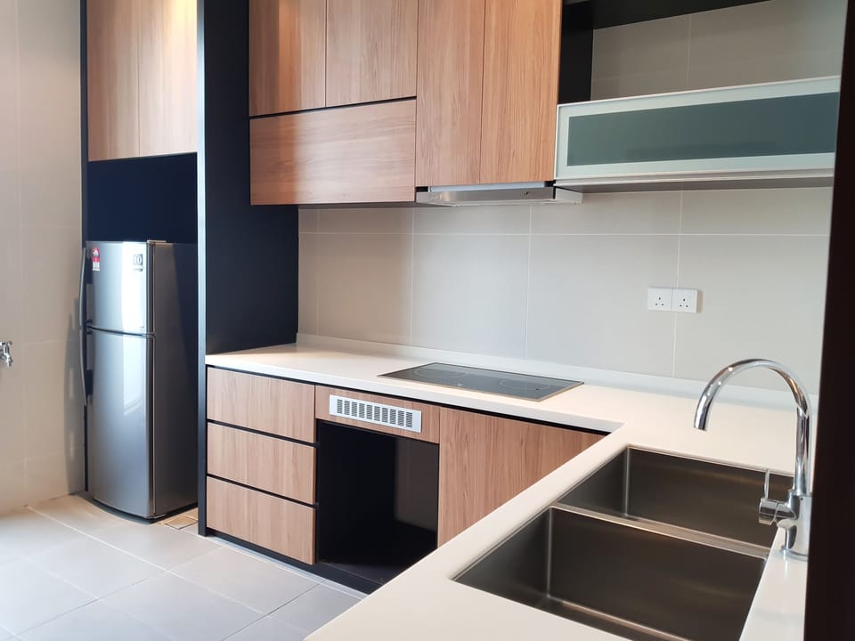Executive Penthouse Apartment A | Private kitchen | Coffee/tea maker