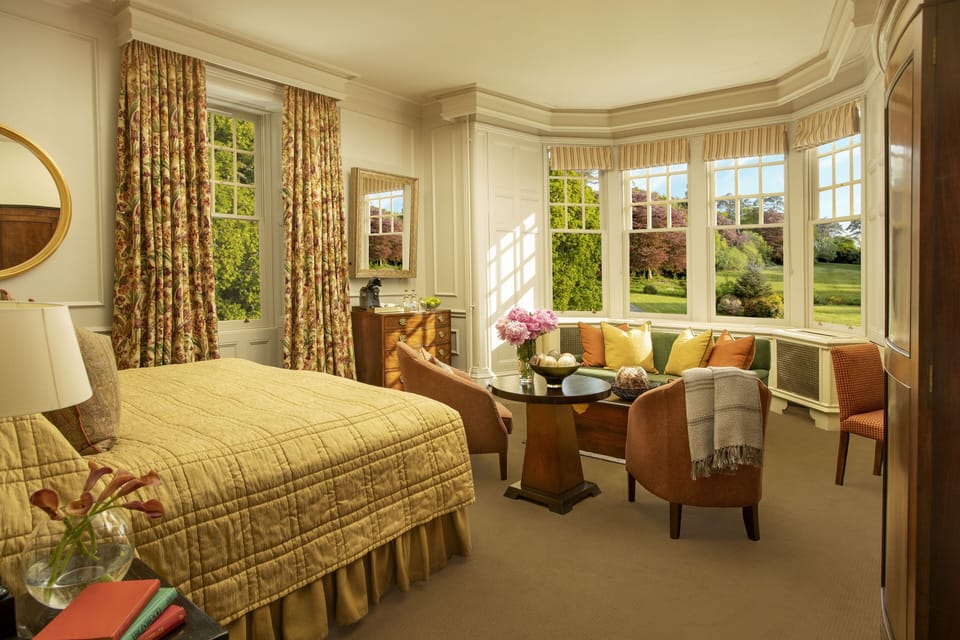 Hypo-allergenic bedding, in-room safe, individually decorated