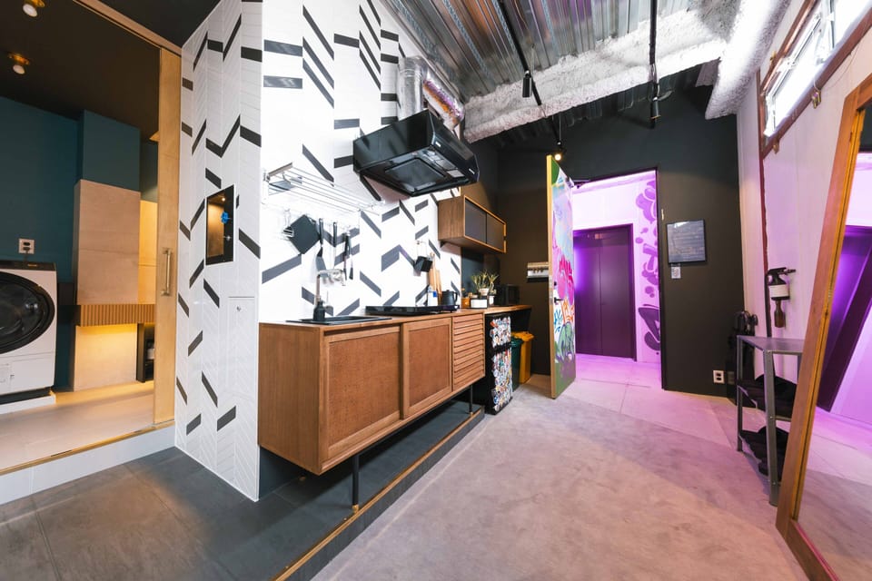 Superior Studio Room | Blackout drapes, WiFi (free)