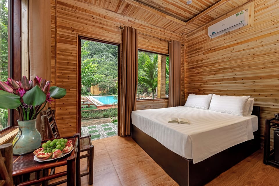 Deluxe Double Bungalow | Hypo-allergenic bedding, individually decorated, individually furnished