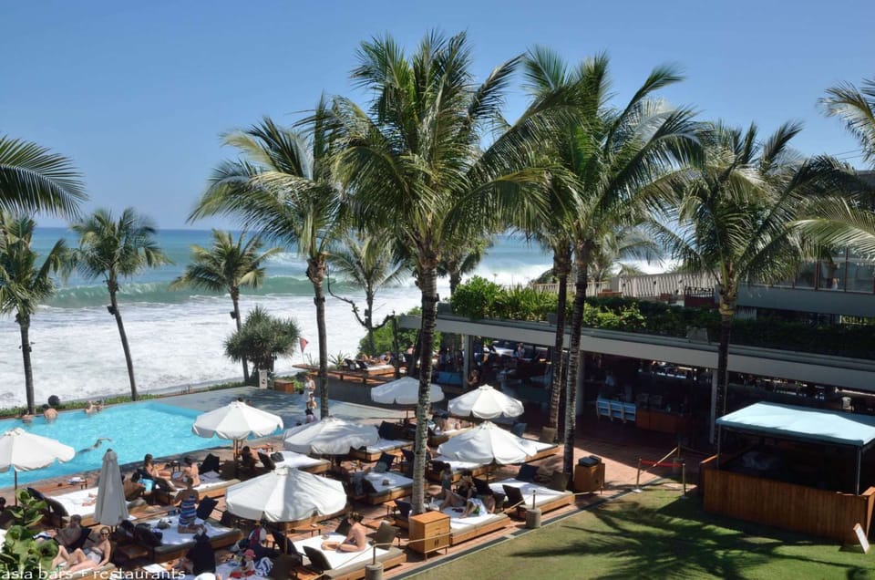 Beach bar