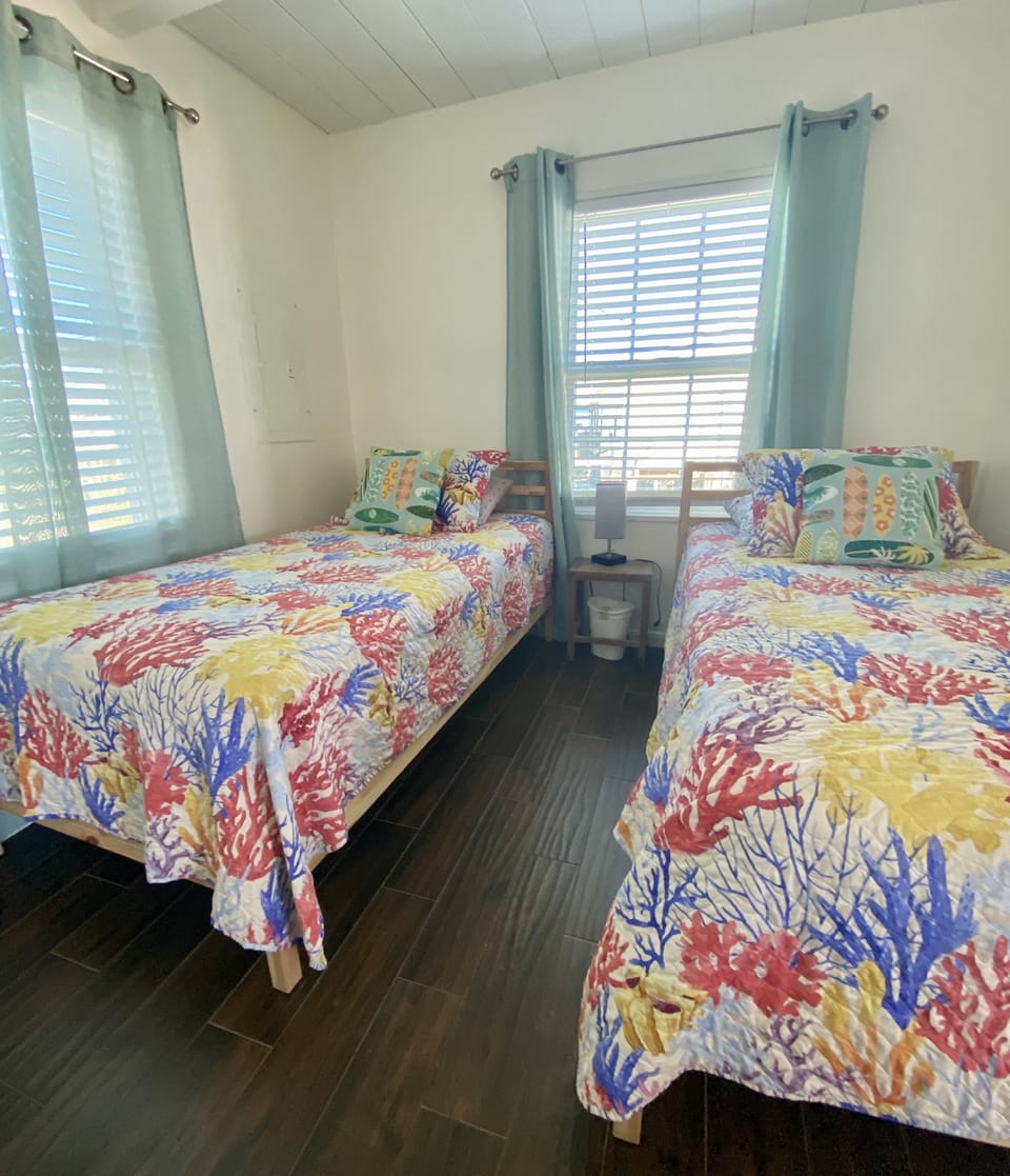 Second bedroom has two twin beds