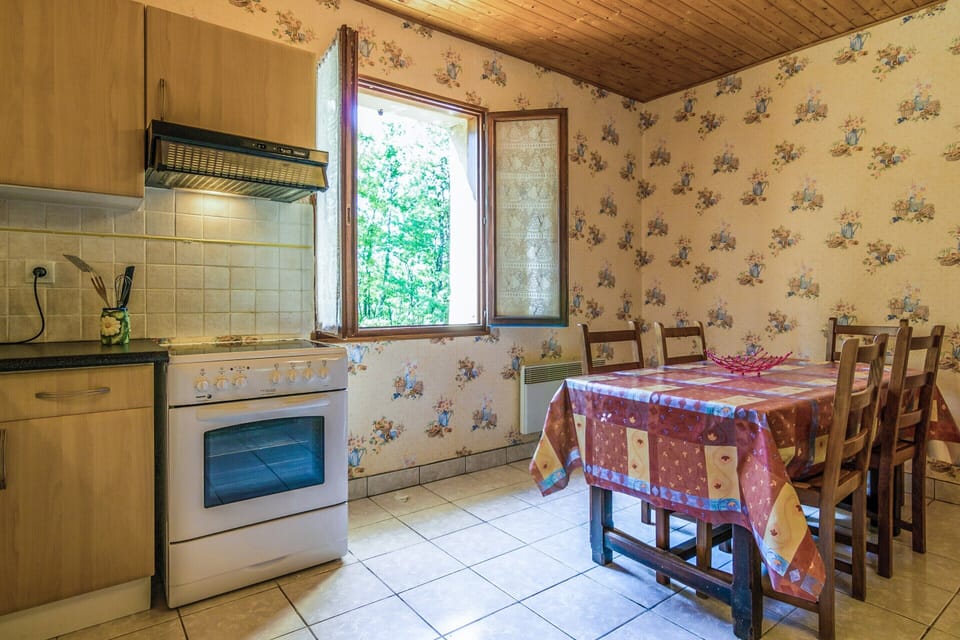 House | Private kitchen | Highchair