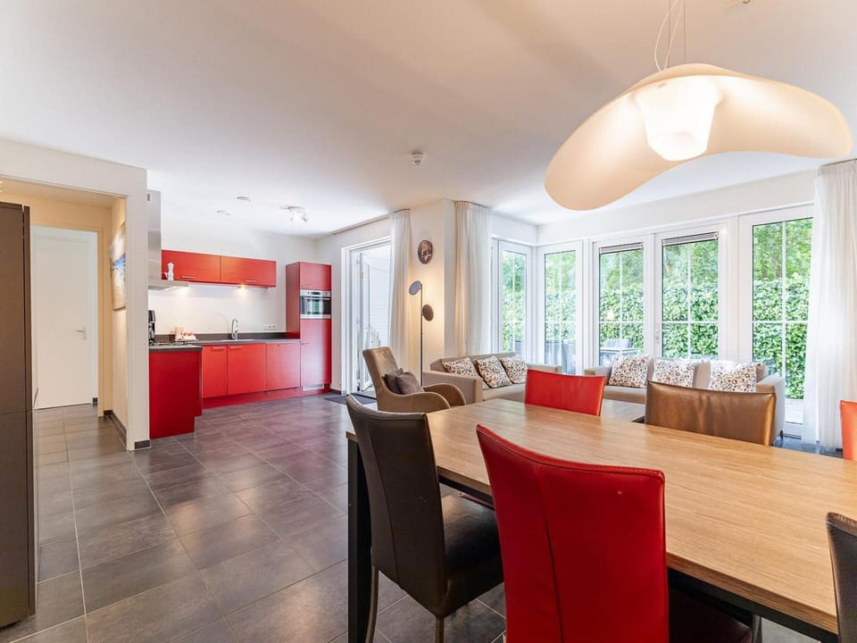 Apartment | Dining