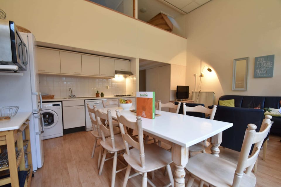 Apartment | Dining