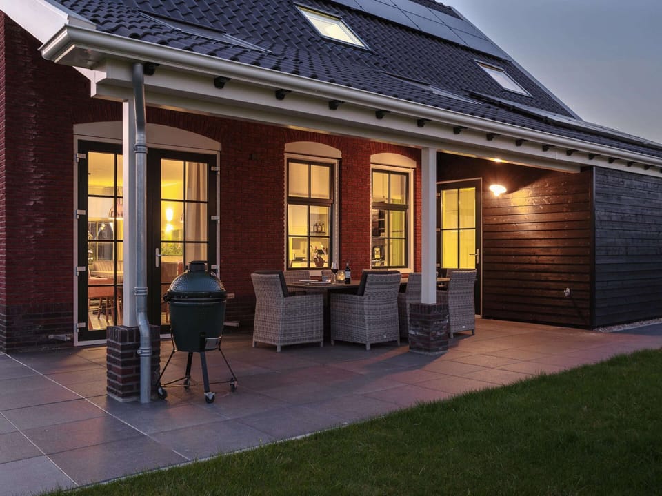 House | Exterior
