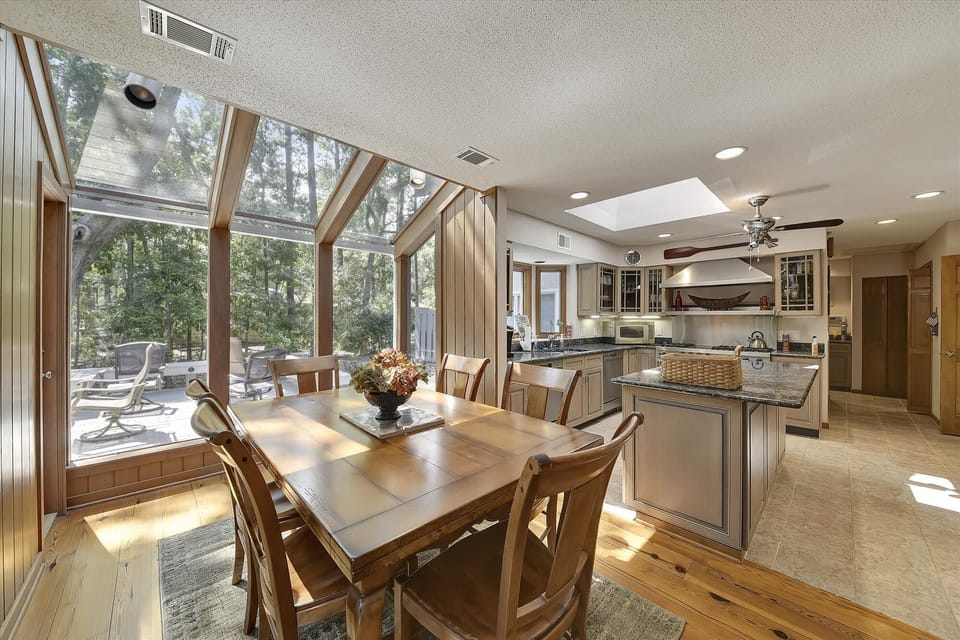 Floor Plan-Dining Area
