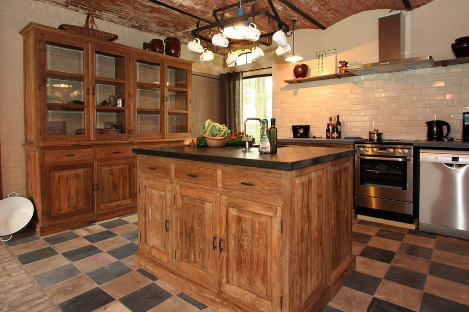 House | Private kitchen | Fridge, highchair