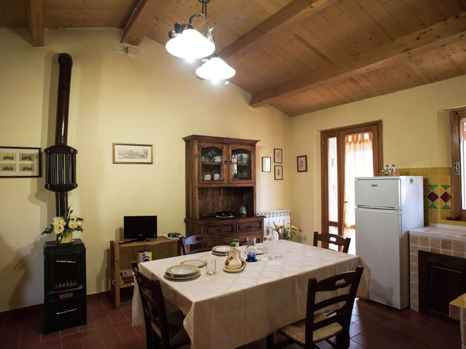 House | Private kitchen | Highchair