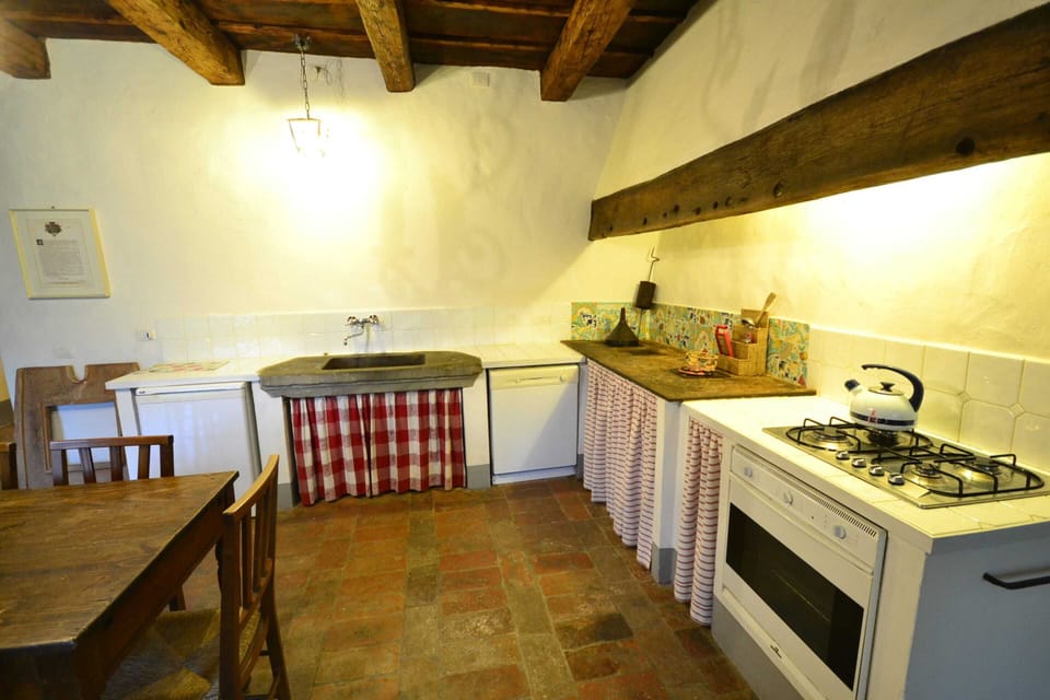 House | Private kitchen | Highchair