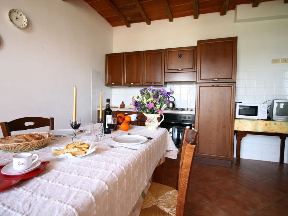 House | Dining