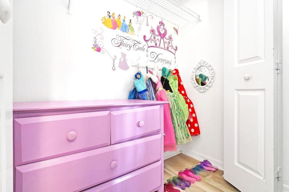 A princess dress up closet for the littles!