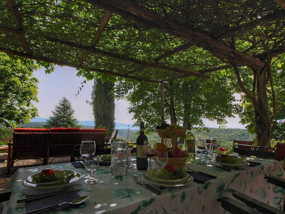 Cottage | Dining