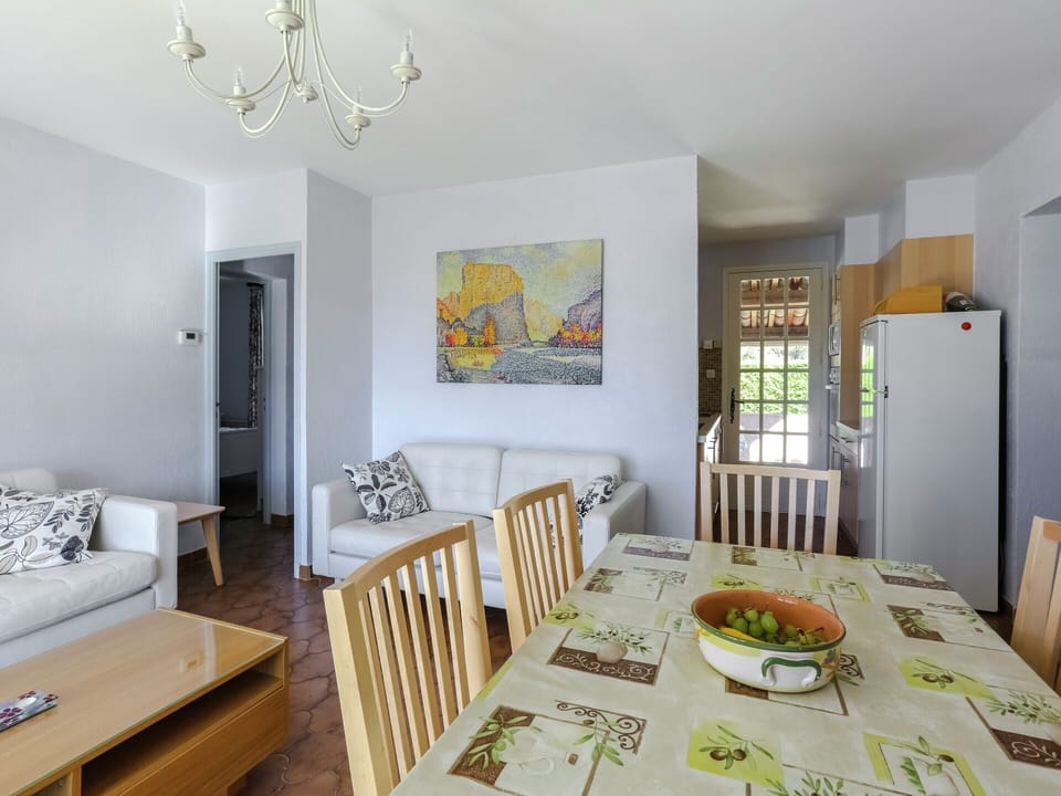 Villa | Dining