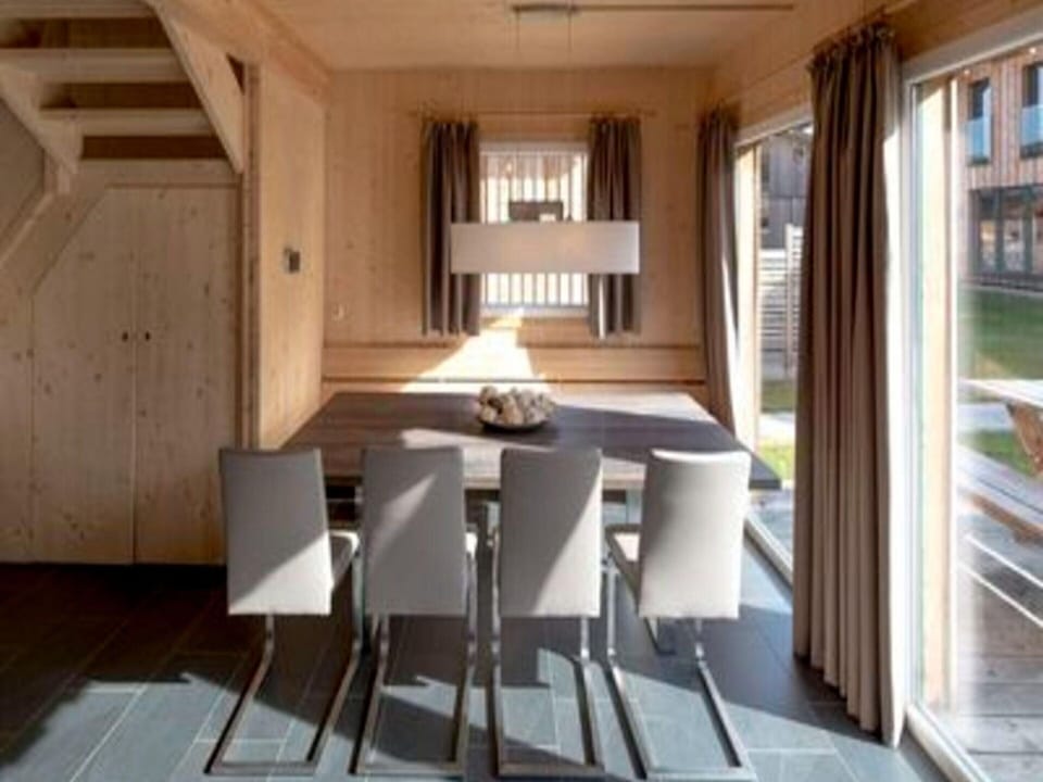 Chalet | Dining