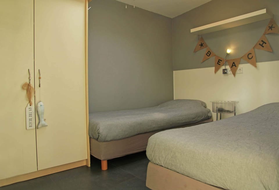 Holiday Home Egmond Near Beach House in Egmond aan Zee