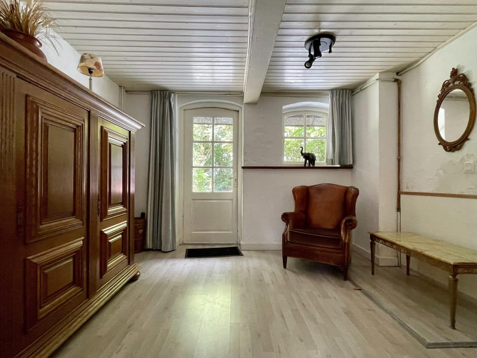 Farmhouse in Sint Joost With Pool & BBQ House in Limburg (province)