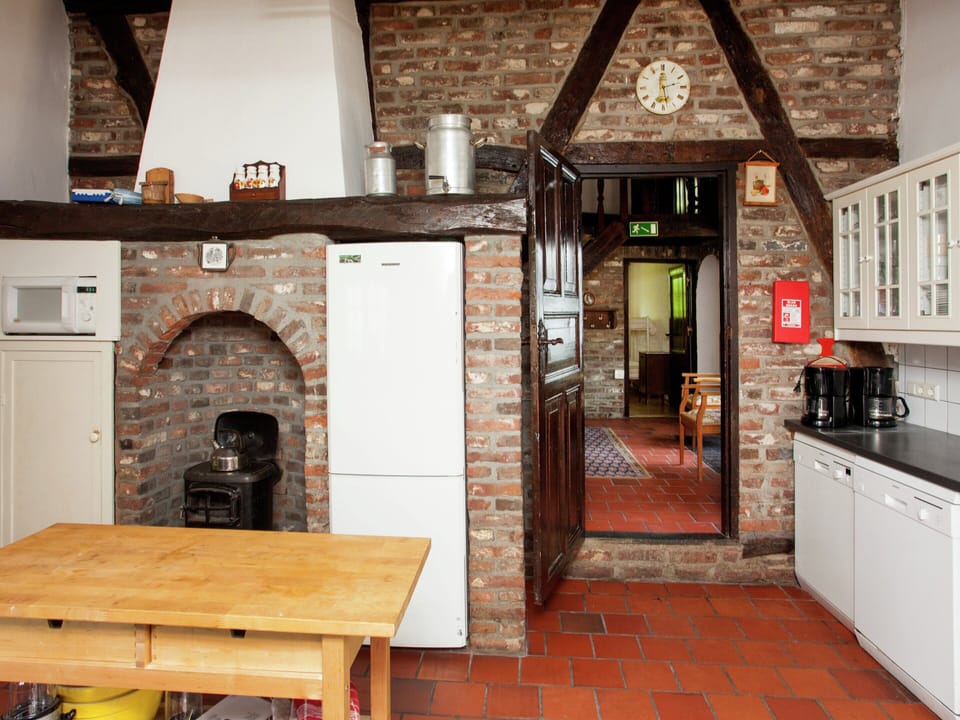 House | Private kitchen | Highchair